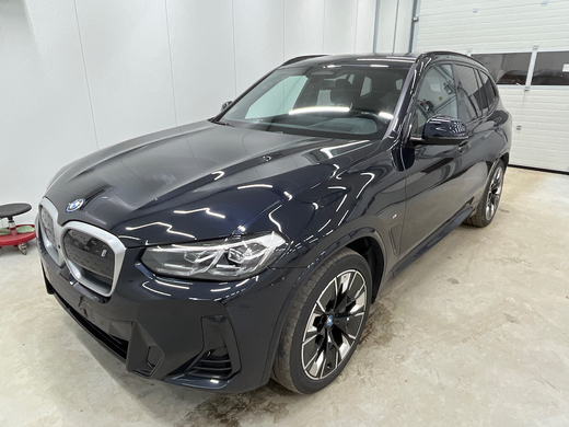 BMW iX3 vaihtoauto