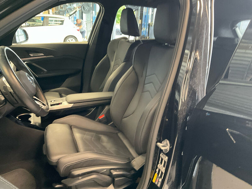 BMW iX1 vaihtoauto