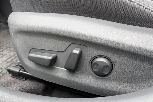 Hyundai IONIQ plug-in vaihtoauto