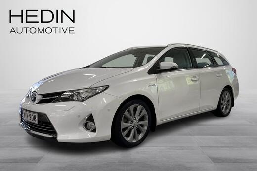 Toyota Auris vaihtoauto