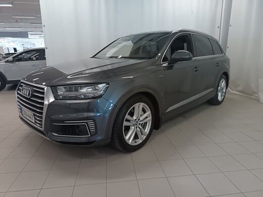 Audi Q7 vaihtoauto