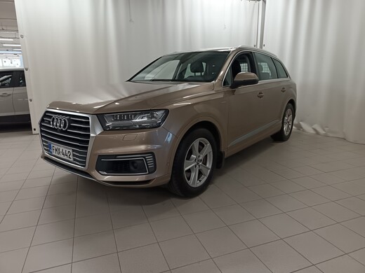 Audi Q7 vaihtoauto