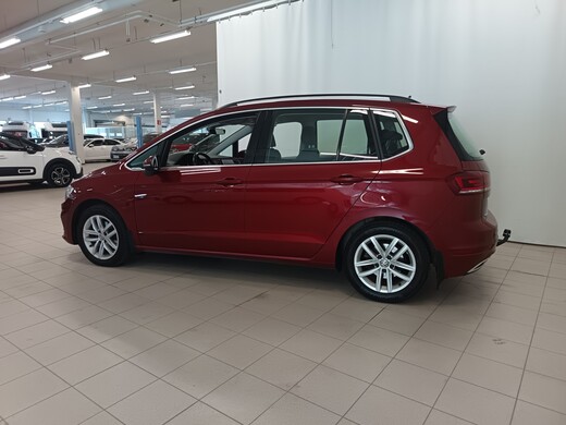 Volkswagen Golf Sportsvan vaihtoauto
