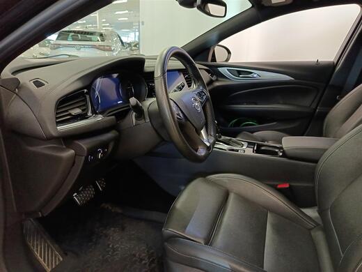 Opel Insignia vaihtoauto