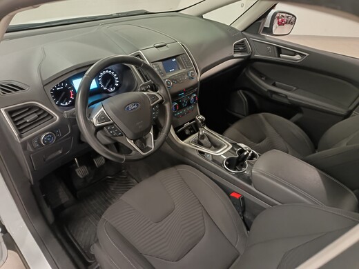 Ford S-MAX vaihtoauto