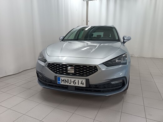 SEAT Leon Sportstourer vaihtoauto