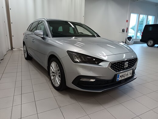 SEAT Leon Sportstourer vaihtoauto