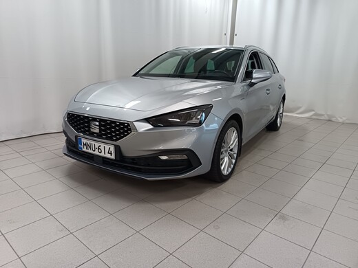SEAT Leon Sportstourer vaihtoauto