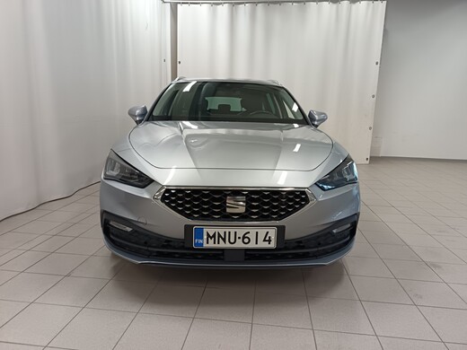 SEAT Leon Sportstourer vaihtoauto