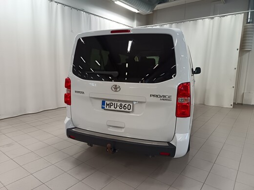 Toyota Proace Verso vaihtoauto