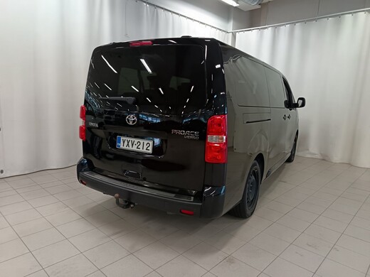 Toyota Proace Verso vaihtoauto