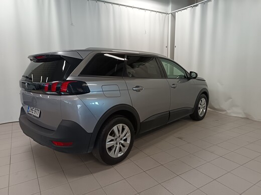 Peugeot 5008 vaihtoauto