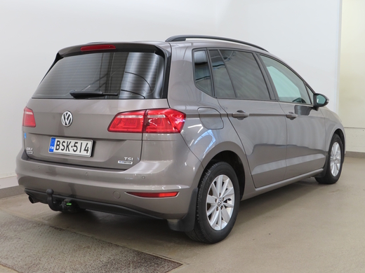 Volkswagen Golf Sportsvan vaihtoauto