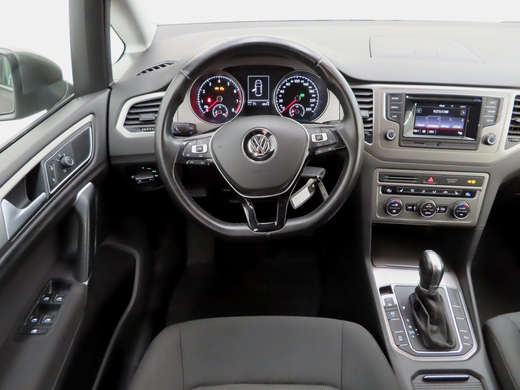 Volkswagen Golf Sportsvan vaihtoauto