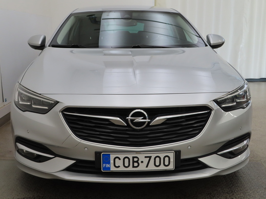 Opel Insignia vaihtoauto