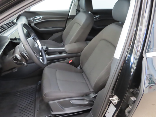 Audi Q8 e-tron vaihtoauto