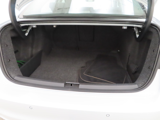 Volkswagen Jetta vaihtoauto