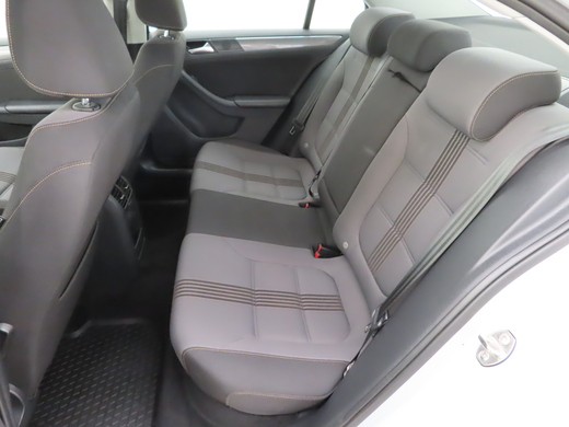 Volkswagen Jetta vaihtoauto