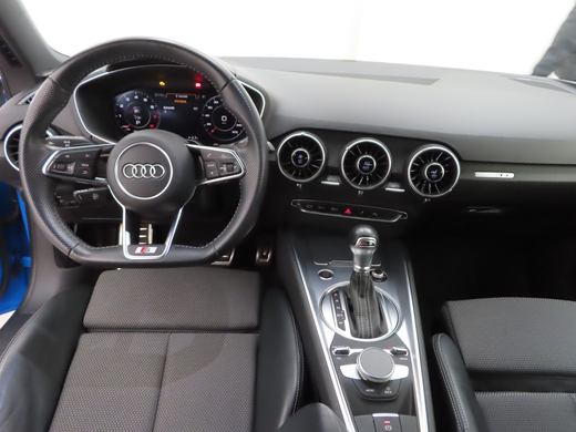 Audi TT vaihtoauto