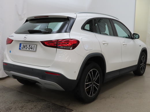 Mercedes-Benz GLA vaihtoauto