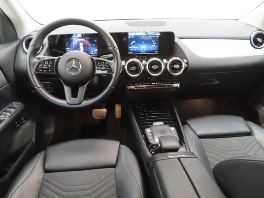 Mercedes-Benz GLA vaihtoauto