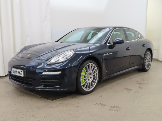 Porsche Panamera vaihtoauto