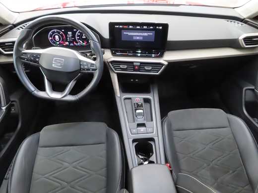SEAT Leon Sportstourer vaihtoauto