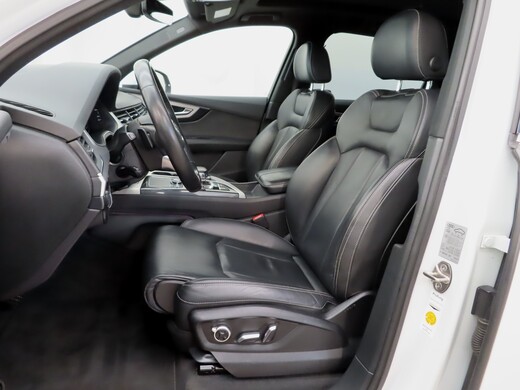 Audi Q7 vaihtoauto