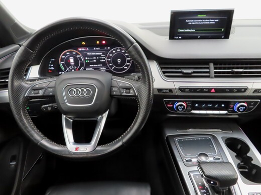 Audi Q7 vaihtoauto