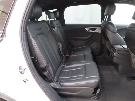 Audi Q7 vaihtoauto