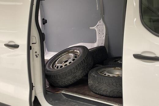Opel Vivaro vaihtoauto