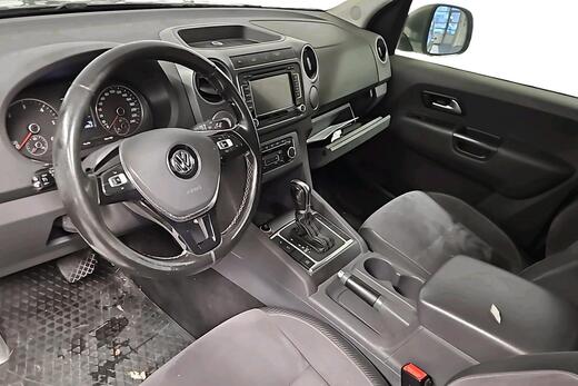 Volkswagen Amarok vaihtoauto