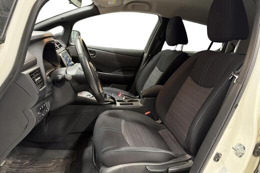 Nissan Leaf vaihtoauto