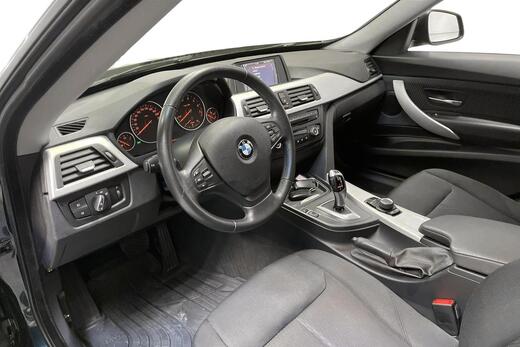 BMW 320 vaihtoauto