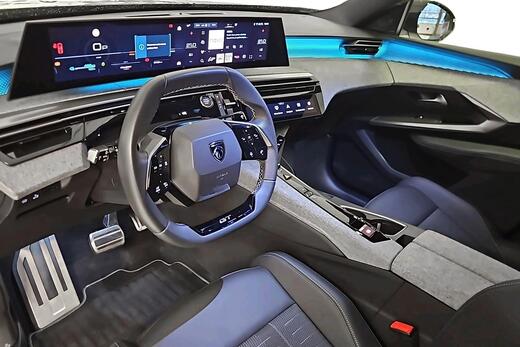 Peugeot E-3008 vaihtoauto