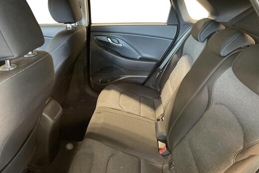 Hyundai i30 5d vaihtoauto