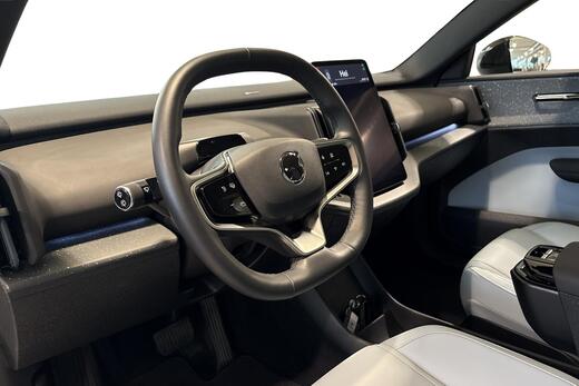 Volvo EX30 vaihtoauto