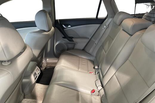 Honda Accord vaihtoauto