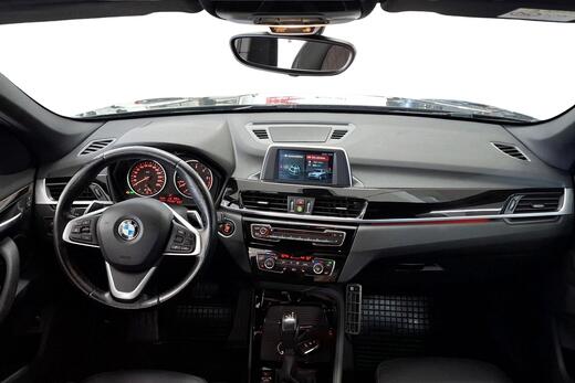 BMW X1 vaihtoauto