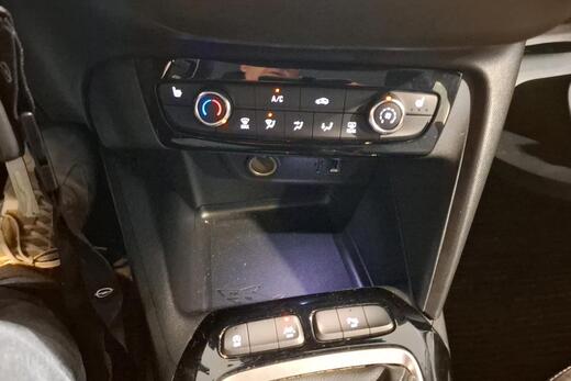 Opel Corsa vaihtoauto