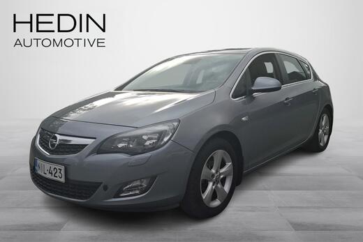 Opel Astra vaihtoauto