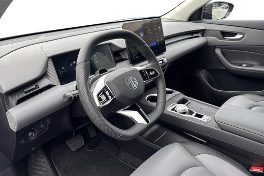MG MGS5 EV vaihtoauto