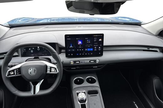 MG MGS5 EV vaihtoauto