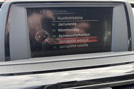 BMW 320 vaihtoauto