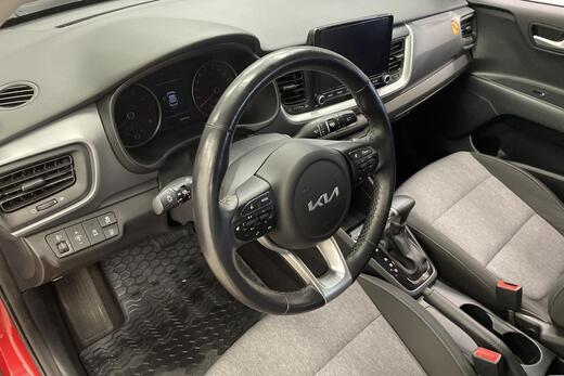 Kia Stonic vaihtoauto