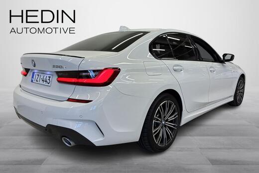 BMW 330 vaihtoauto