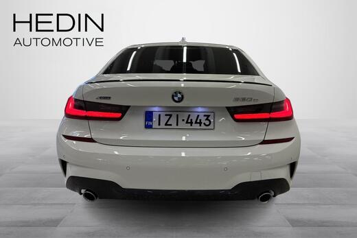 BMW 330 vaihtoauto