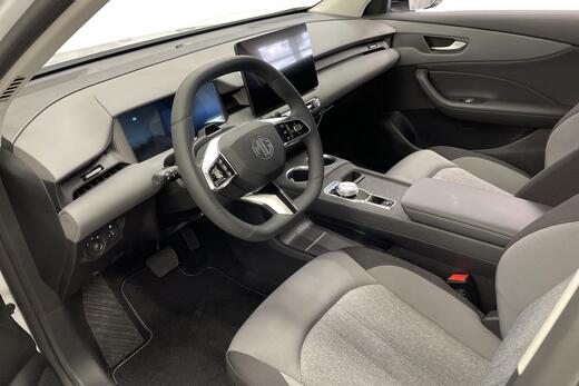 MG MGS5 EV vaihtoauto