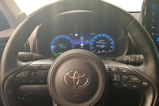 Toyota Yaris Cross vaihtoauto