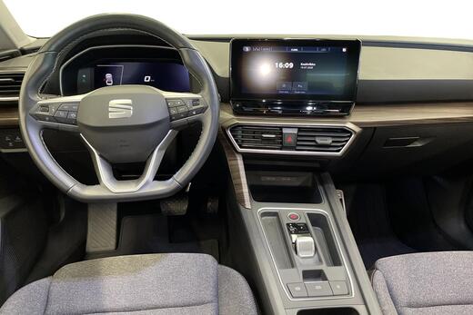 SEAT Leon Sportstourer vaihtoauto